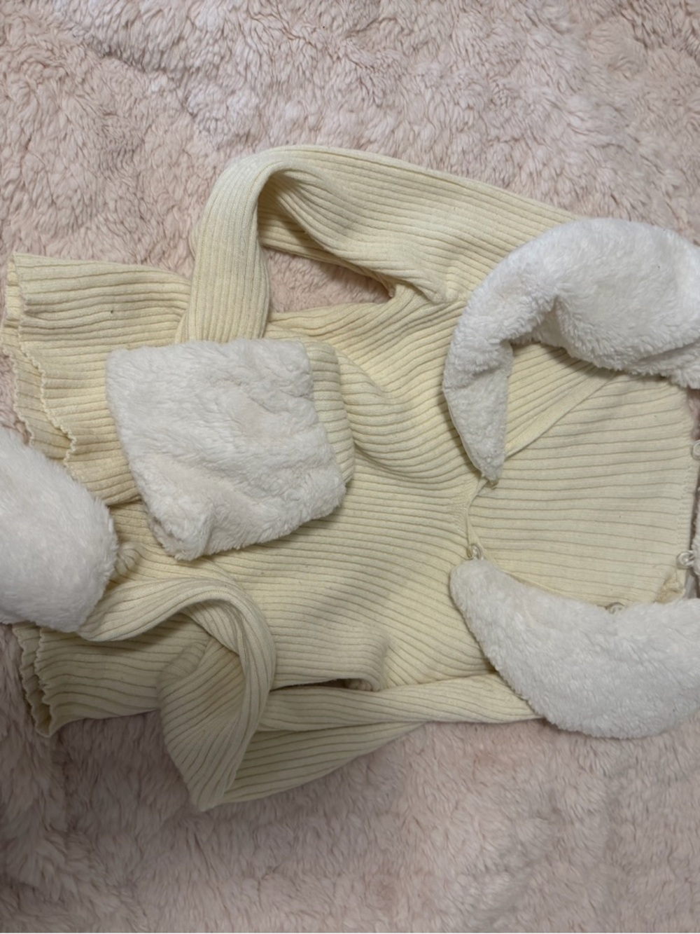 Source Unknown Cream Ribbed Long Sleeve Hoodie with Faux Fur Trim
